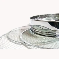 Outils pour bonsaï spécialisés: Les tailles de tamis les plus courantes sont 3 mm, 5 mm, 7 mm et 9 mm. Pour la majorité des amateurs, les granulométries de 3 mm, 5 mm et 7 mm couvrent la plupart des besoins.